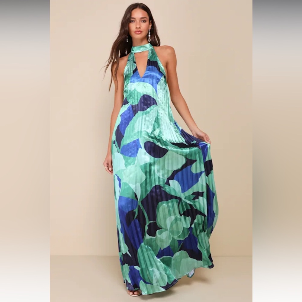 Prime Poise Green and Blue Abstract Satin Halter Maxi Dress. Size M. NWT